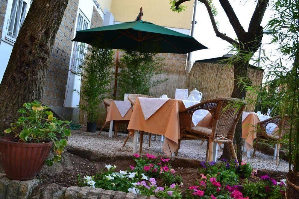La Luna Di Roma B&B מראה חיצוני תמונה